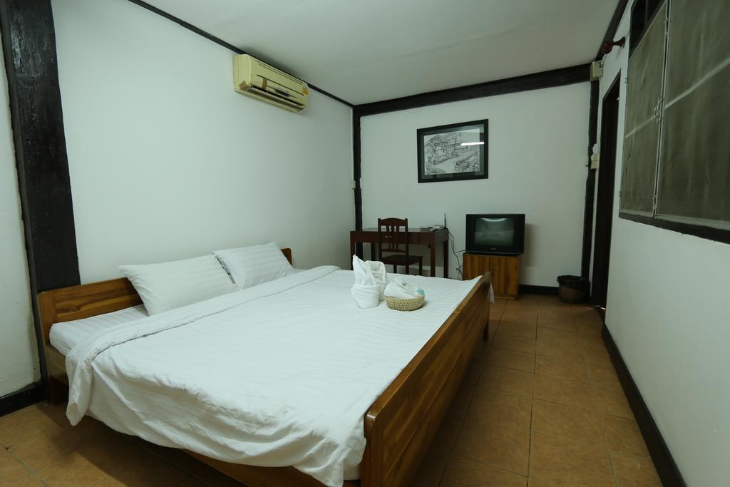 Villa Lao Vientiane Værelse billede